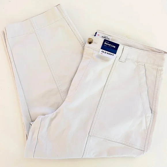 NWT Old Navy High Rise Barrel Leg Ankle Pants Cream Size 20 - Picture 3 of 5